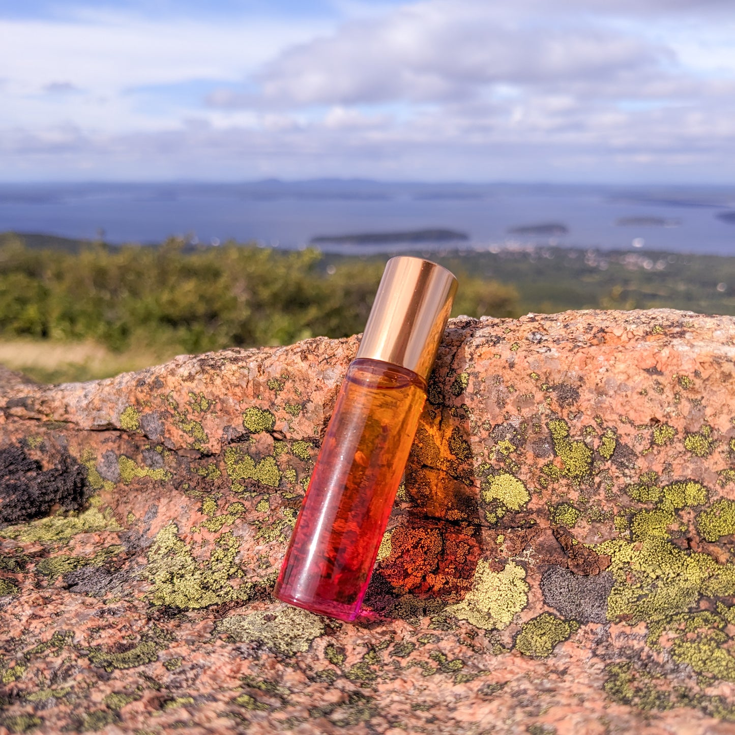 Spirit | Pink Lemon + Honeysuckle | Sweet Sugar, Citrus, and Summer Flowers Roll-On Perfume Oil